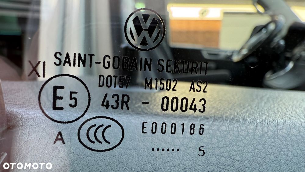 Volkswagen Multivan - 37