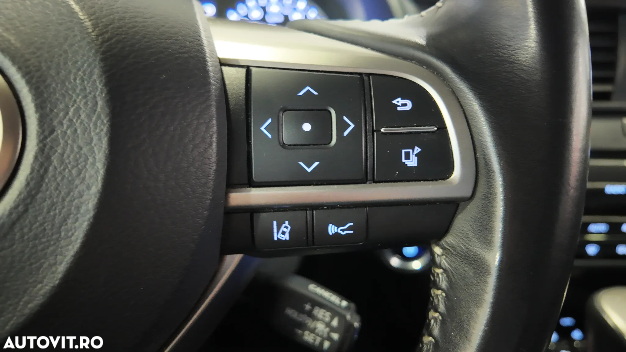 Lexus Seria RX 450hL (hybrid) Luxury Line - 24