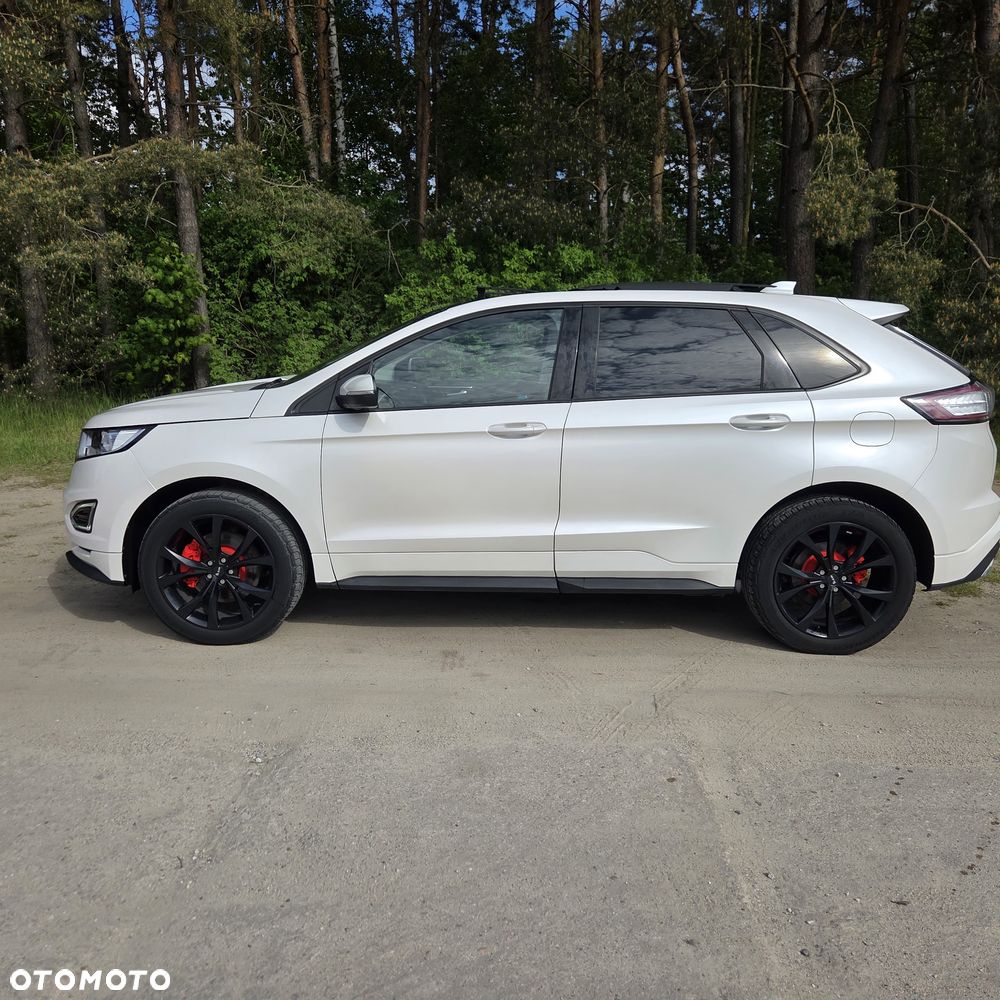 Ford Inny - 2