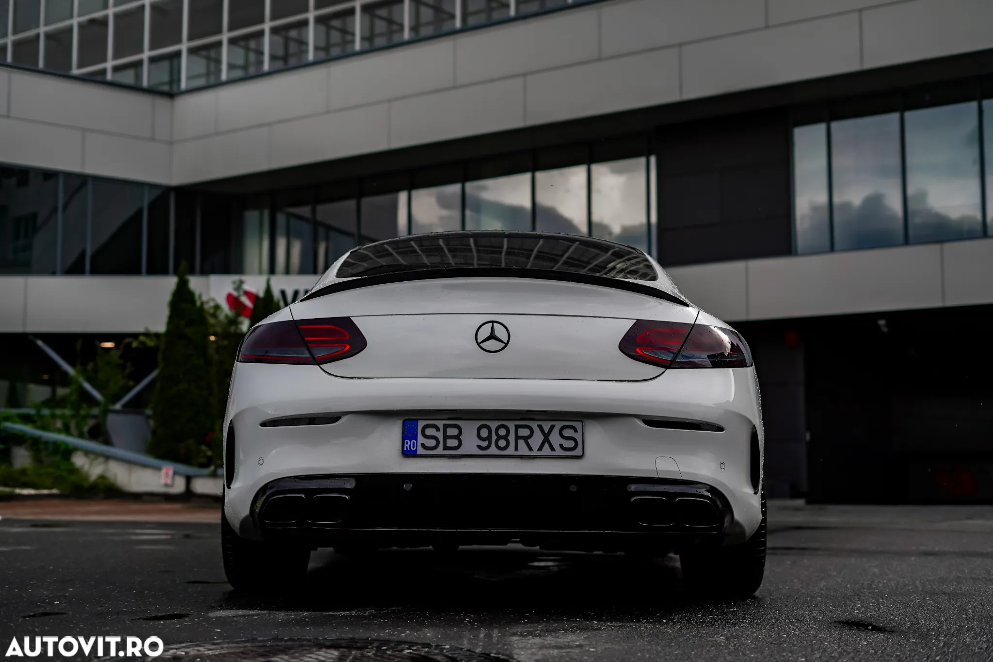 Mercedes-Benz C 300 d Coupe - 8