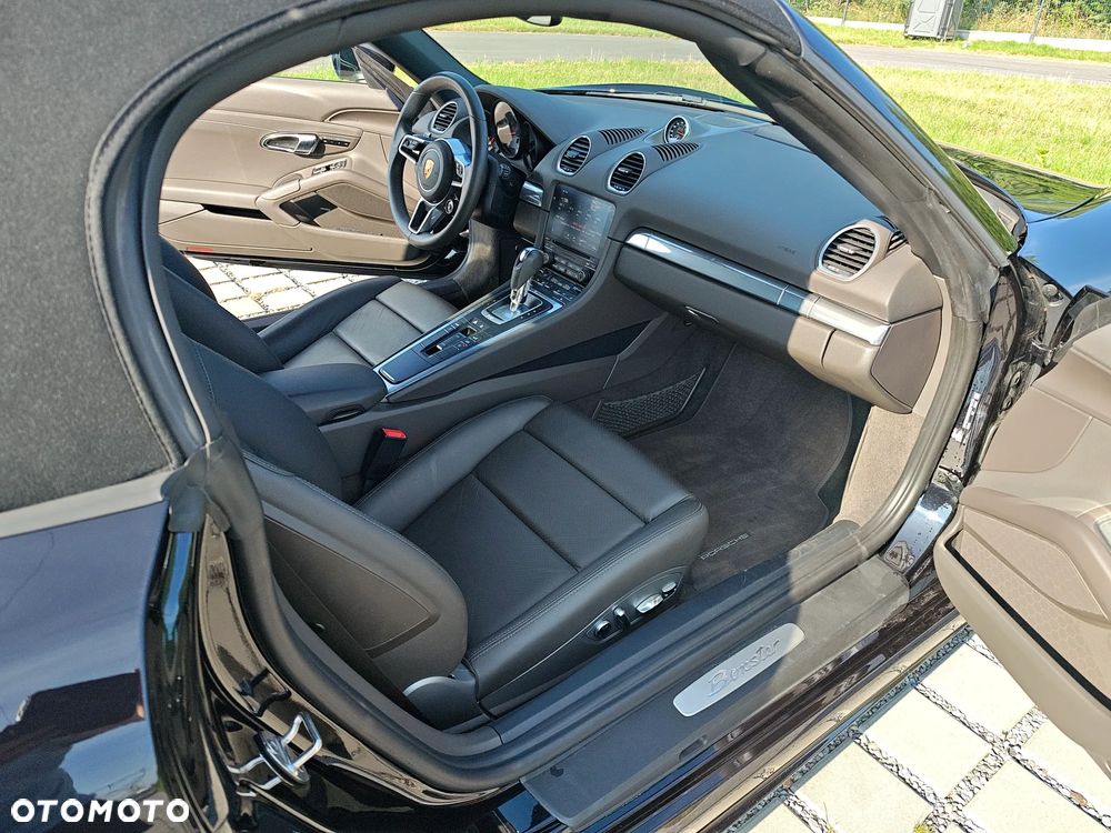Porsche 718 Boxster PDK - 9