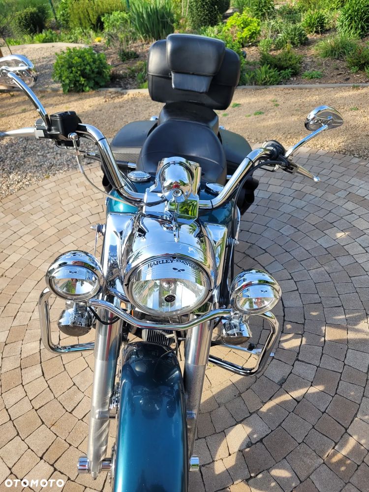 Harley-Davidson Touring Road King - 11
