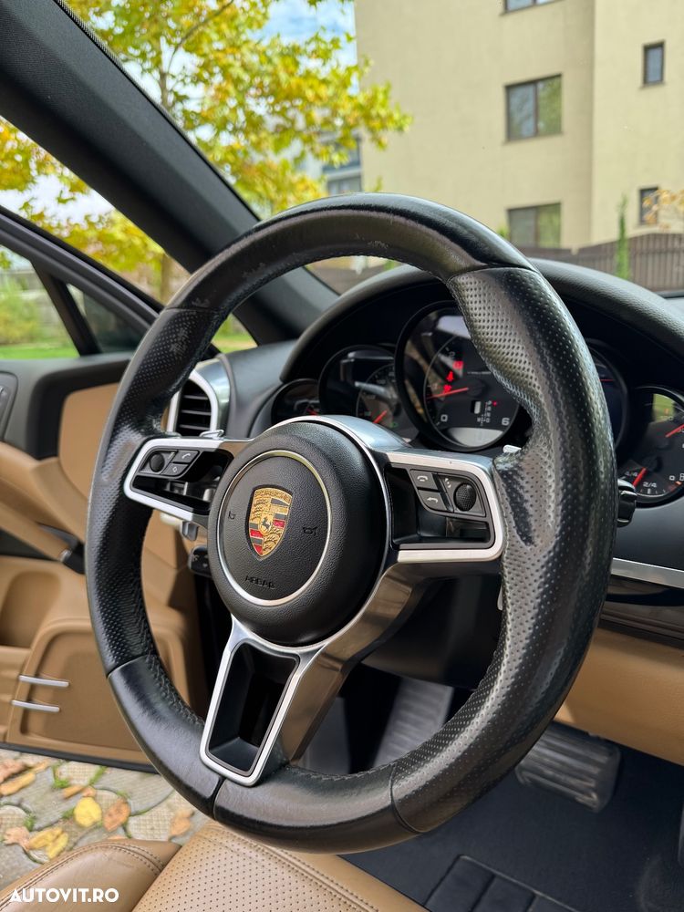 Porsche Cayenne Diesel Platinum Edition - 5