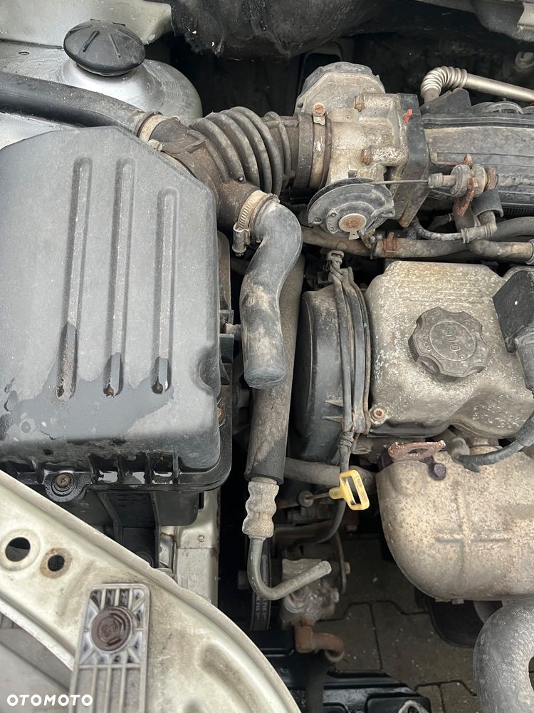 Chevrolet Aveo 1.2 S / Direct - 23