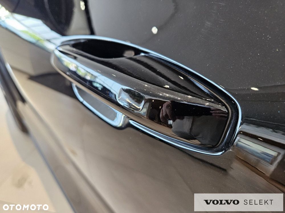 Volvo V60 Cross Country - 16