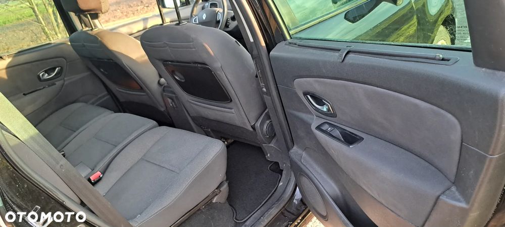 Renault Scenic - 5