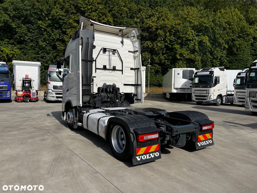 Volvo FH500 // 2016 // Mega // 2 zbiorniki // Z ruchu międzynarodowego // - 9