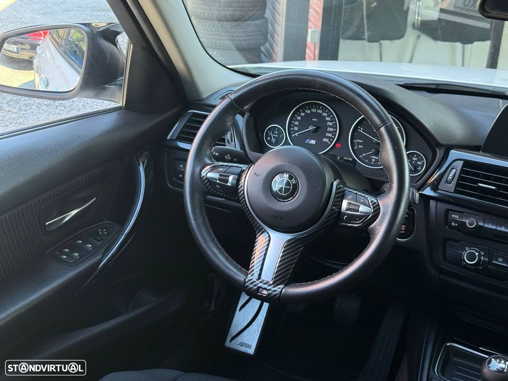 BMW 320 d EfficientDynamics Line Sport - 45
