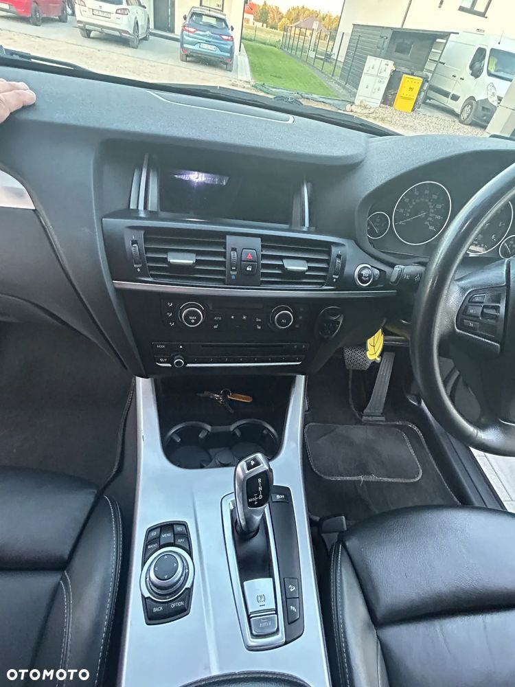 BMW X3 xDrive20d - 24