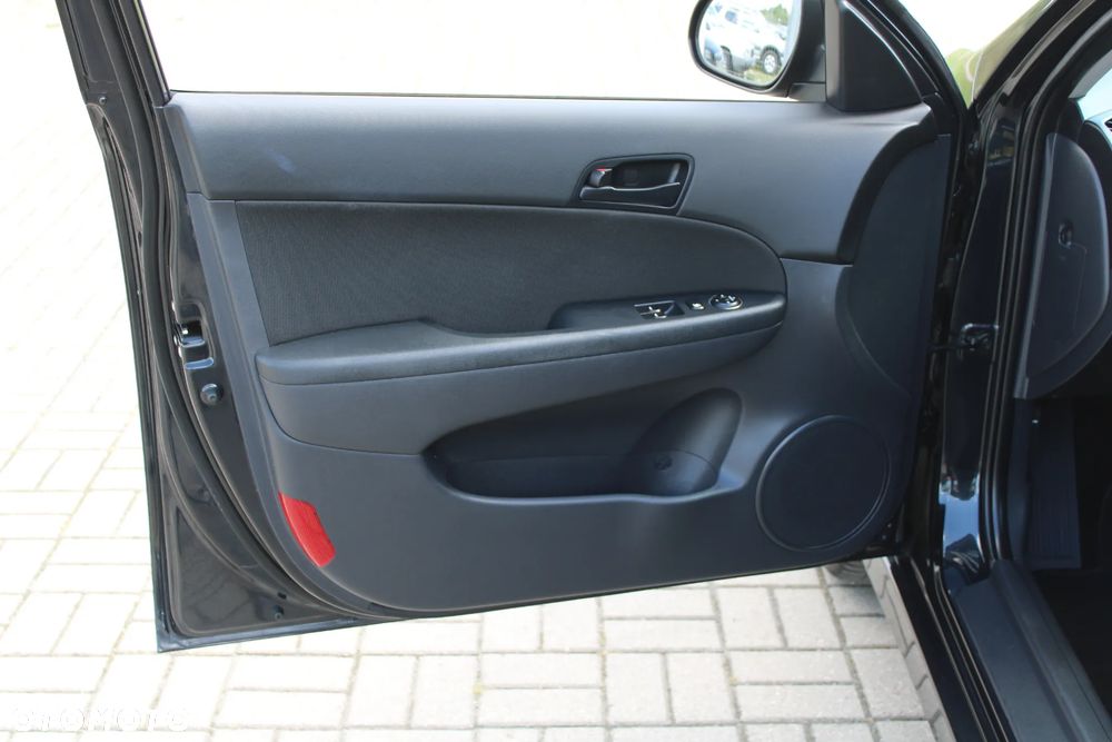 Hyundai i30 - 19