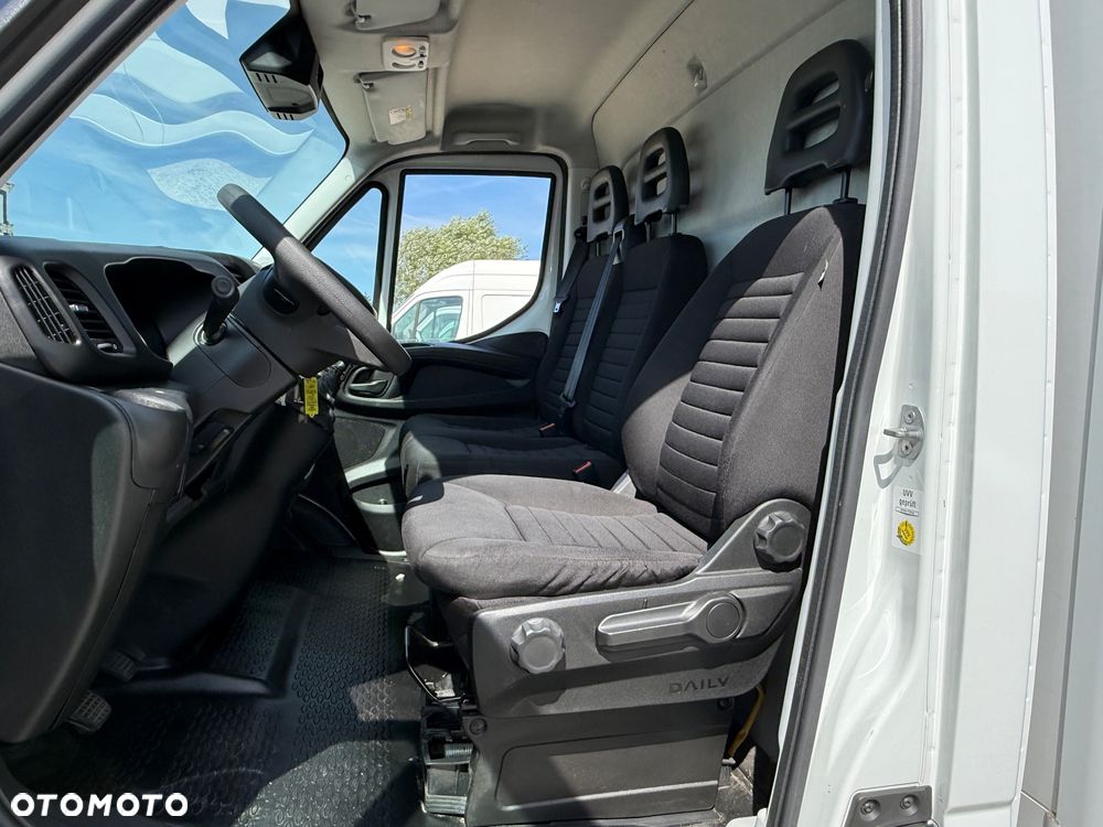 Iveco DAILY 35C16/Najnowszy model/Bliźniak/Kontener/Klima/Kamera/Asystenci jazdy/Virtual Cockpit/Serwis IVECO/ - 18