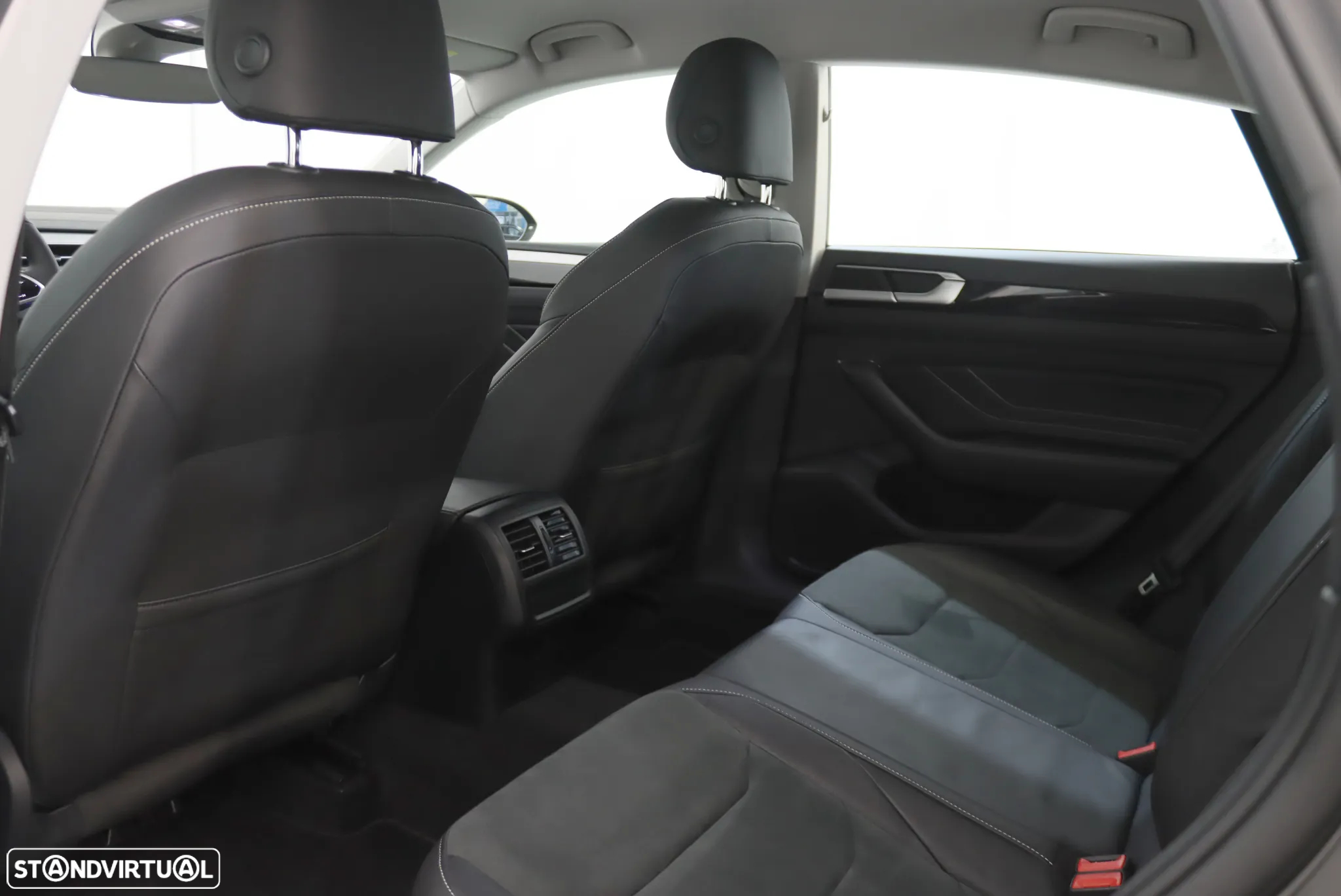 VW Arteon 2.0 TDI Elegance DSG - 19