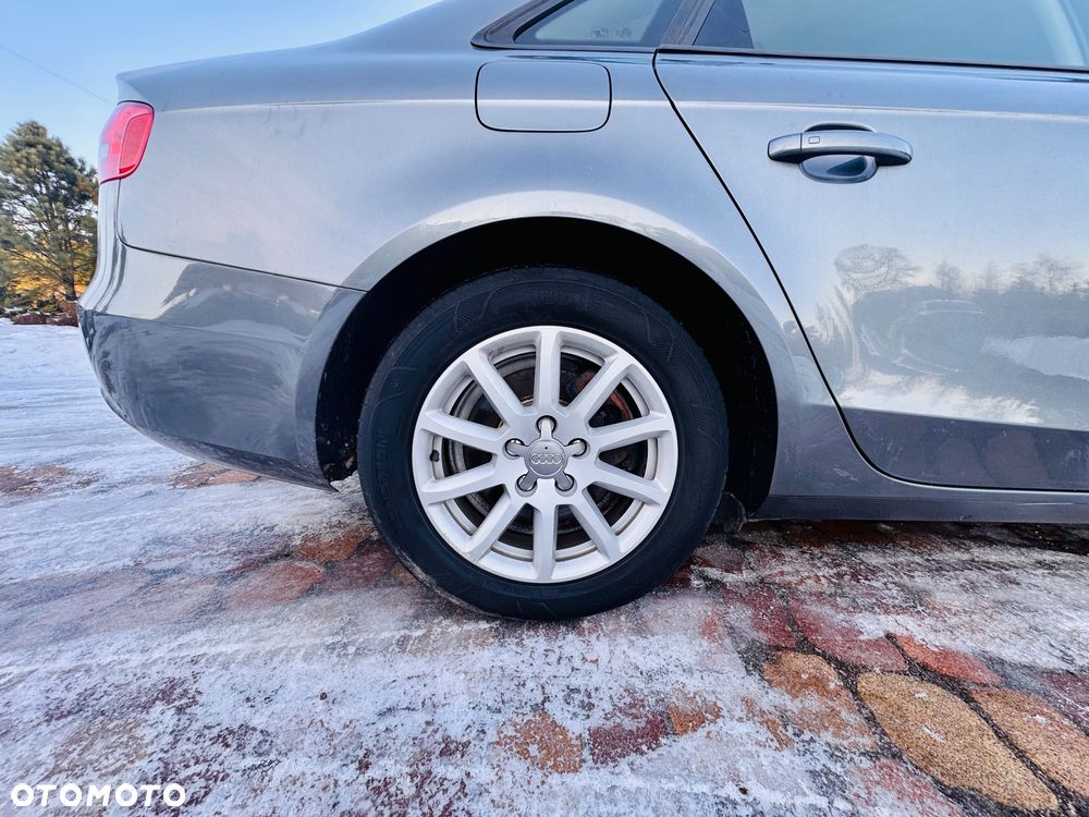 Audi A4 Limousine - 33