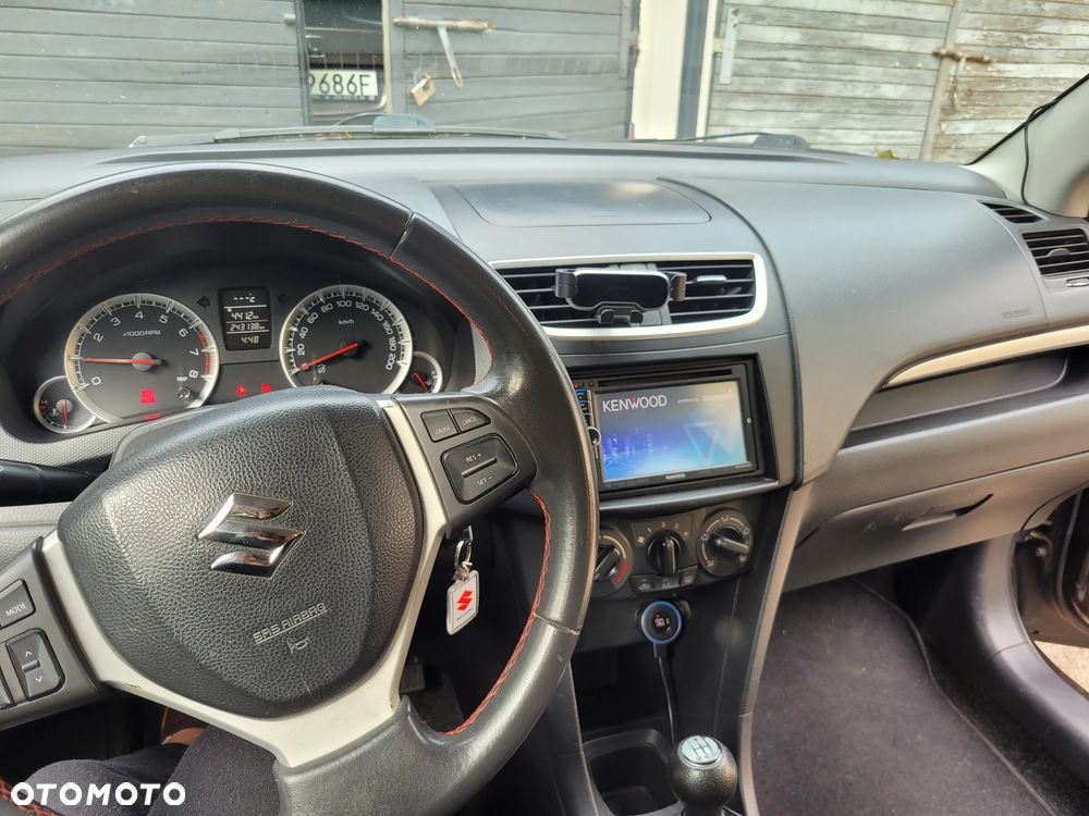 Suzuki Swift 1.2 30 Jahre - 18