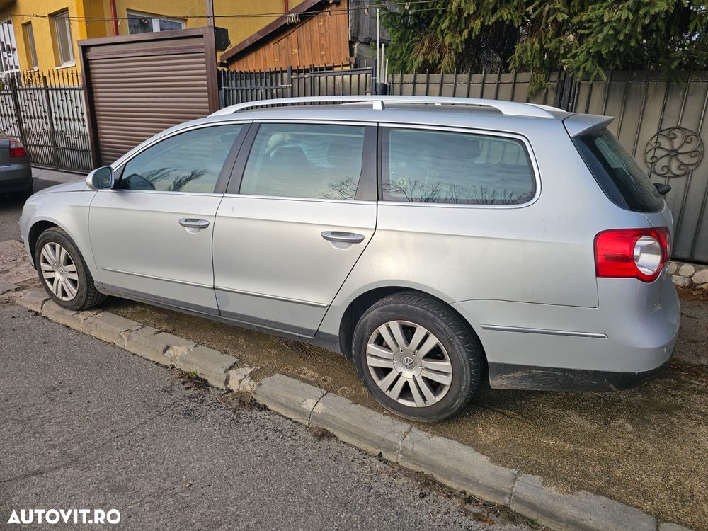 Volkswagen Passat Variant 2.0 TDI DPF DSG Comfortline - 4