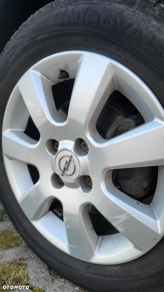 Opel Corsa 1.4 16V Enjoy - 12