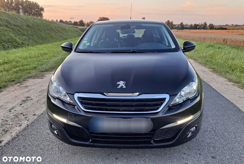 Peugeot 308 1.6 e-HDi Allure S&S - 11