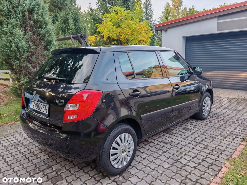 Skoda Fabia - 6
