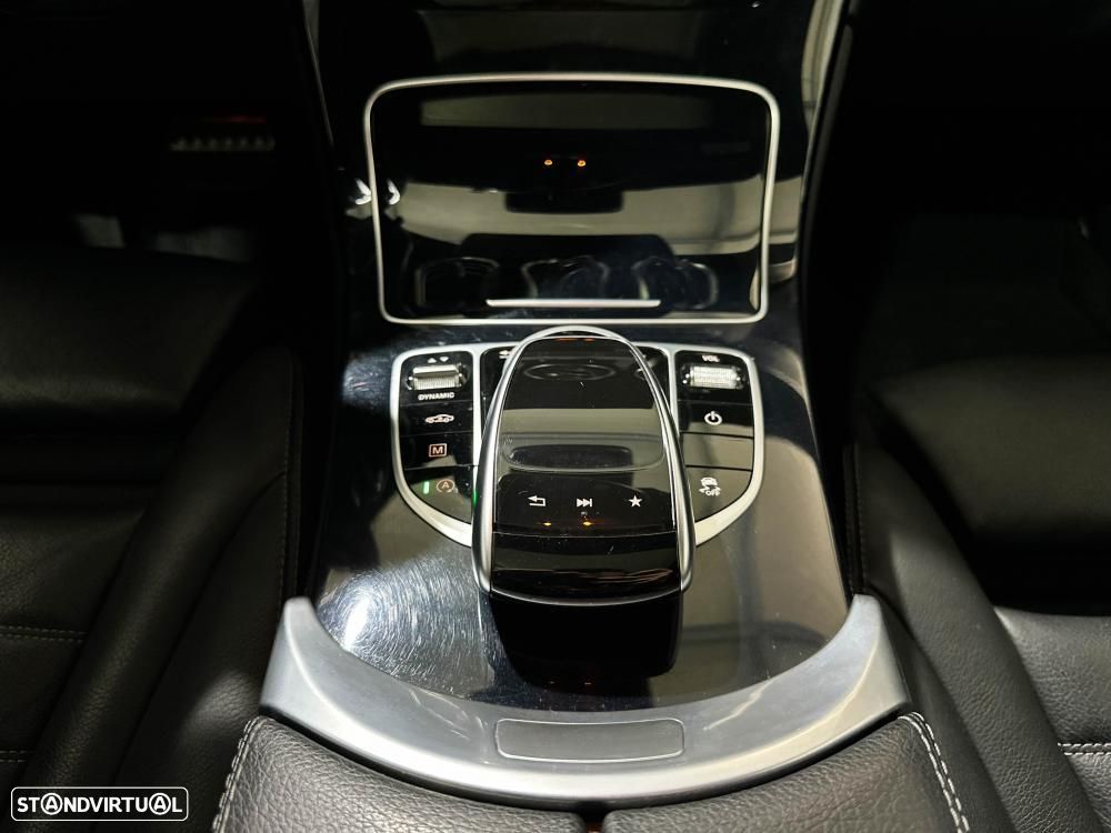 Mercedes-Benz GLC 250 d 4Matic 9G-TRONIC AMG Line - 26