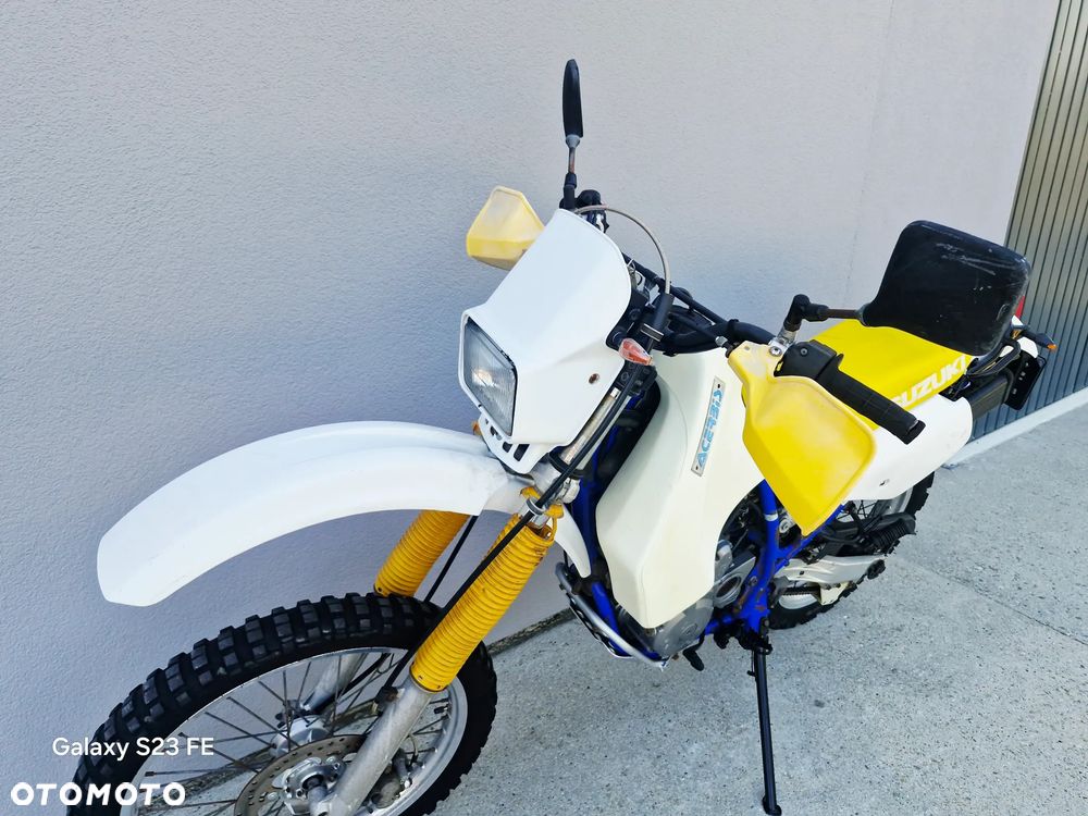 Suzuki DR - 15