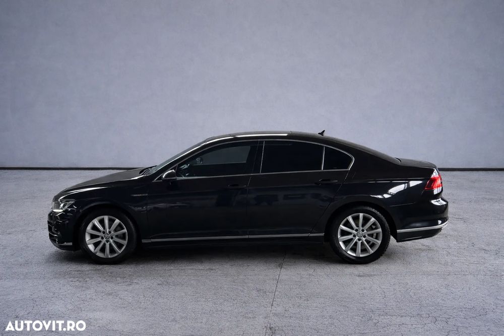 Volkswagen Passat 2.0 TDI DSG 4Motion Highline - 3