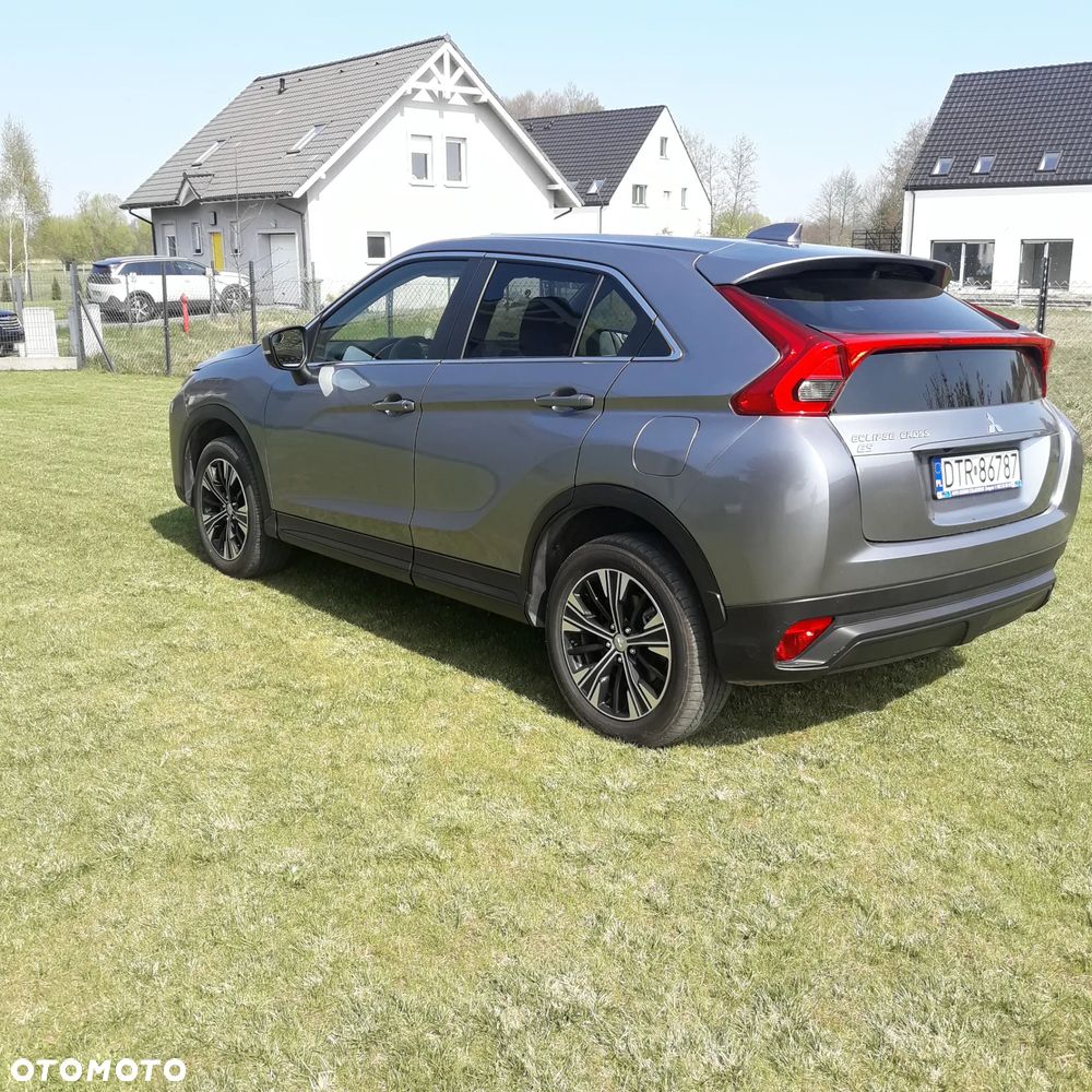 Mitsubishi Eclipse Cross 1.5 T-MIVEC (ClearTec) CVT 4WD Plus - 4