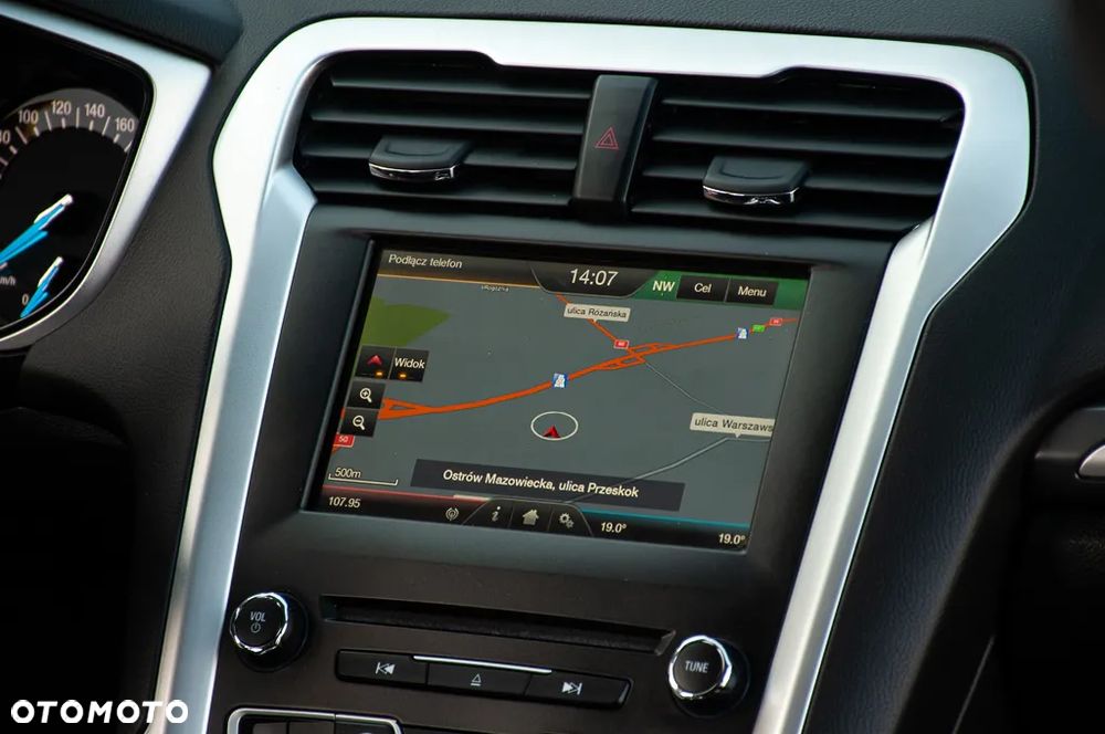 Ford Mondeo 2.0 TDCi Titanium - 25