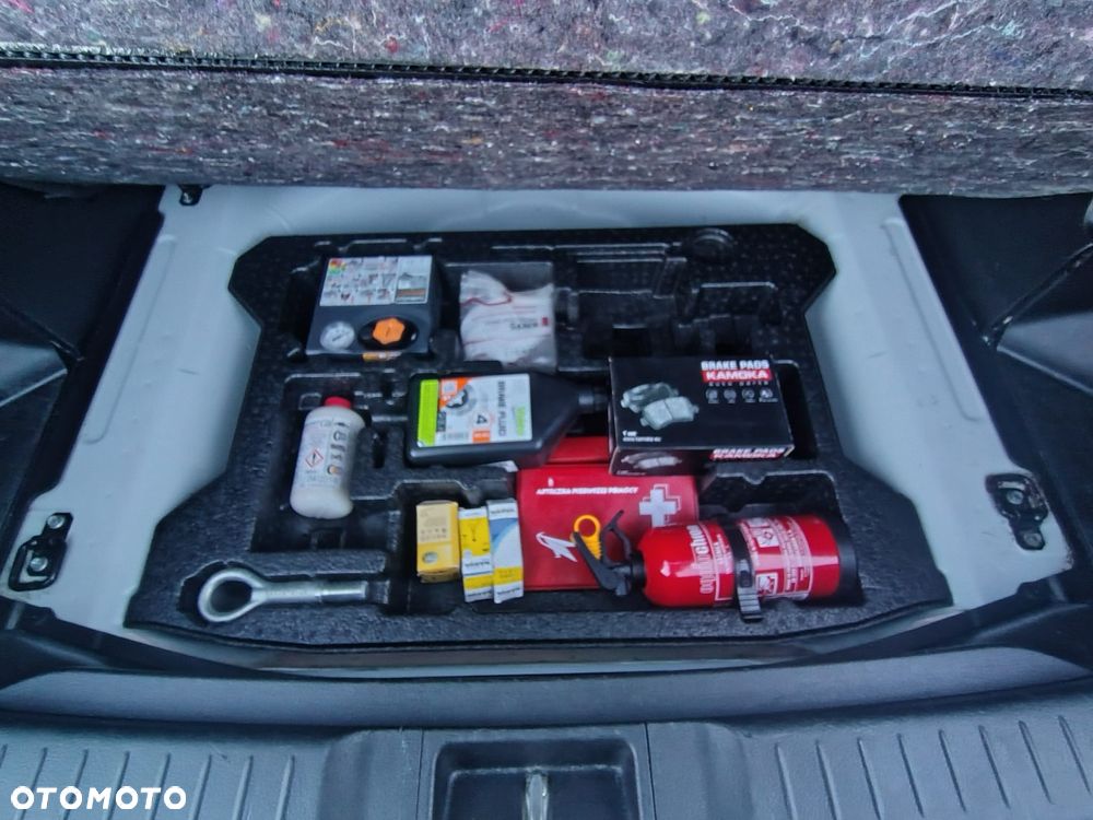 Suzuki Vitara 1.6 Comfort 2WD - 18