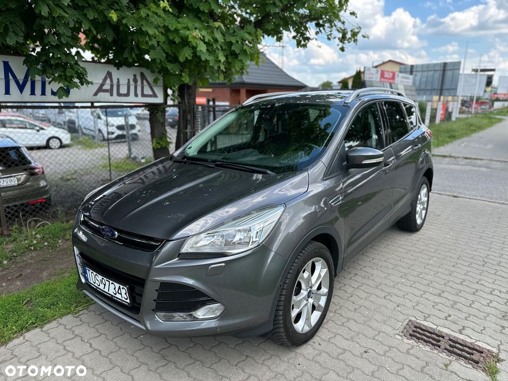 Ford Kuga 1.6 EcoBoost 2x4 Titanium - 11