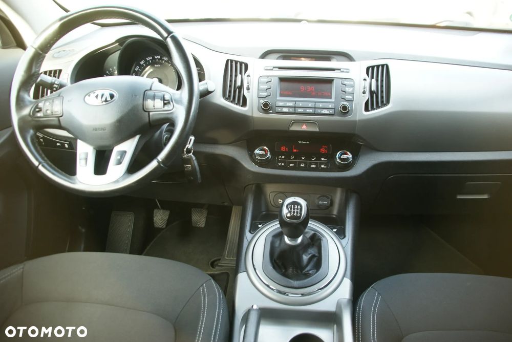 Kia Sportage - 16