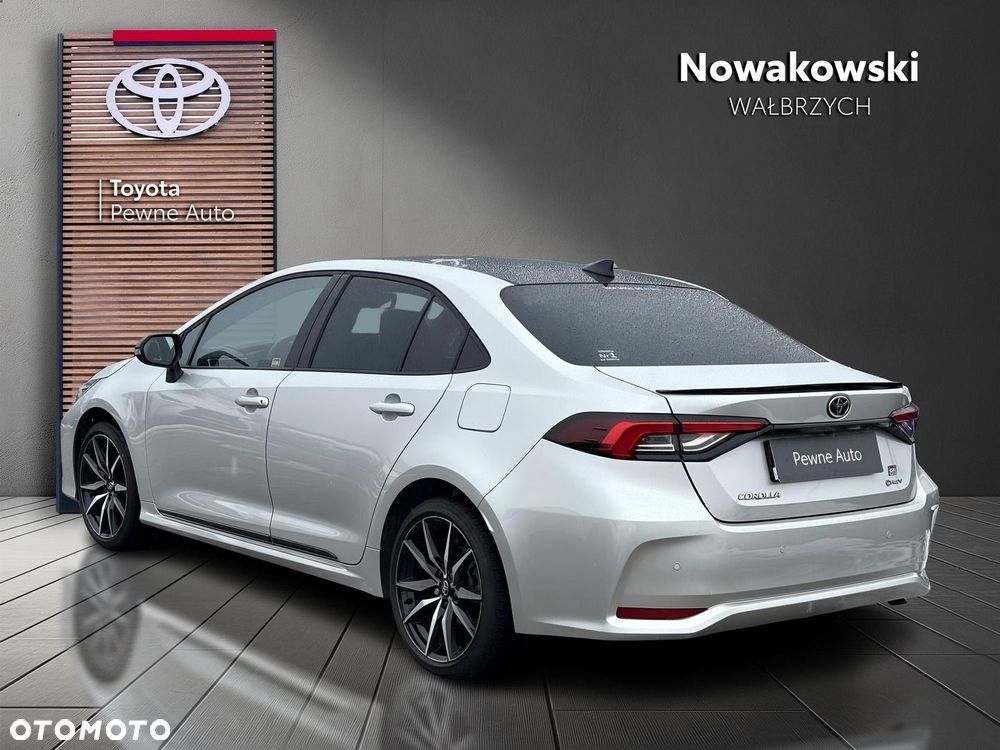 Toyota Corolla 1.8 Hybrid GR Sport Dynamic - 4