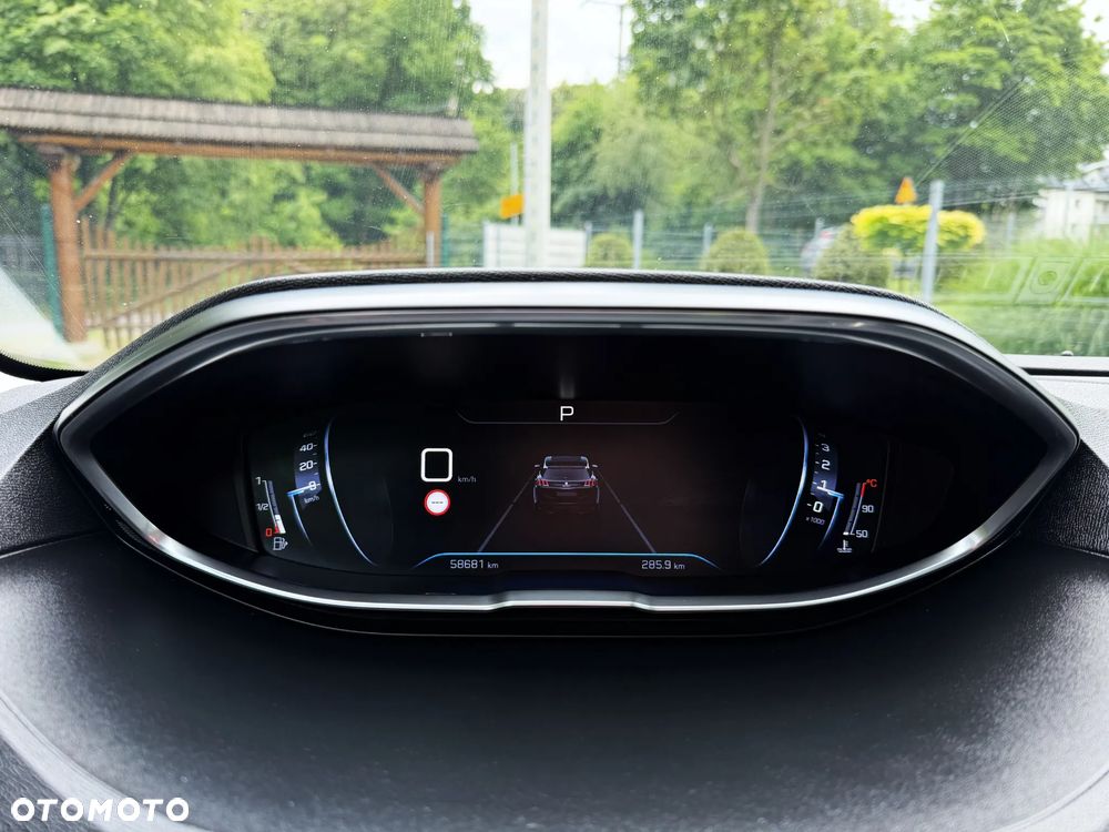 Peugeot 3008 PureTech 130 Stop & Start GPF EAT8 Allure - 23