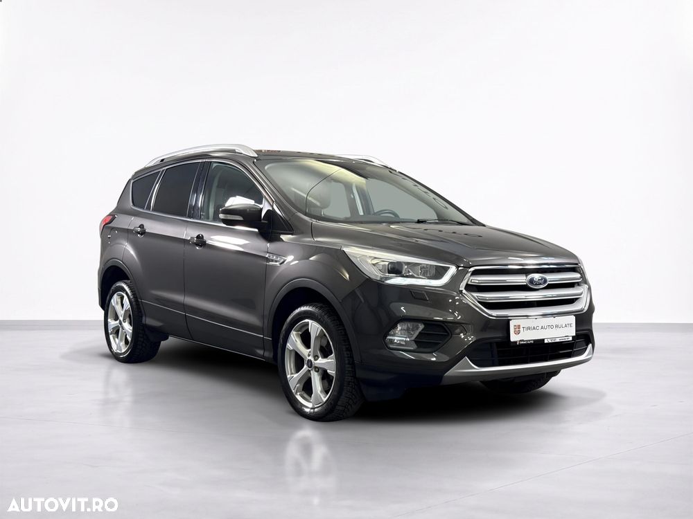 Ford Kuga - 8