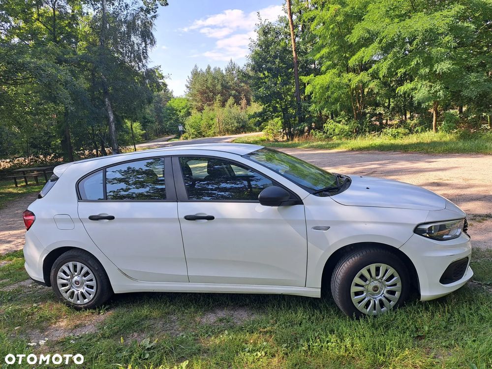 Fiat Tipo 1.4 16v Easy - 2