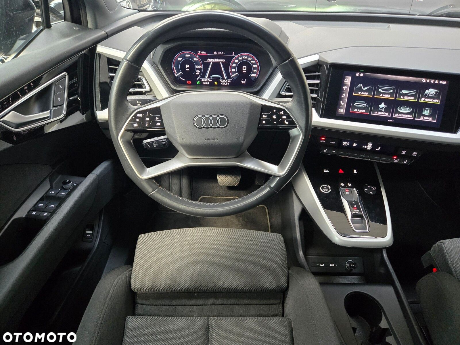 Audi Q4 e-tron - 16