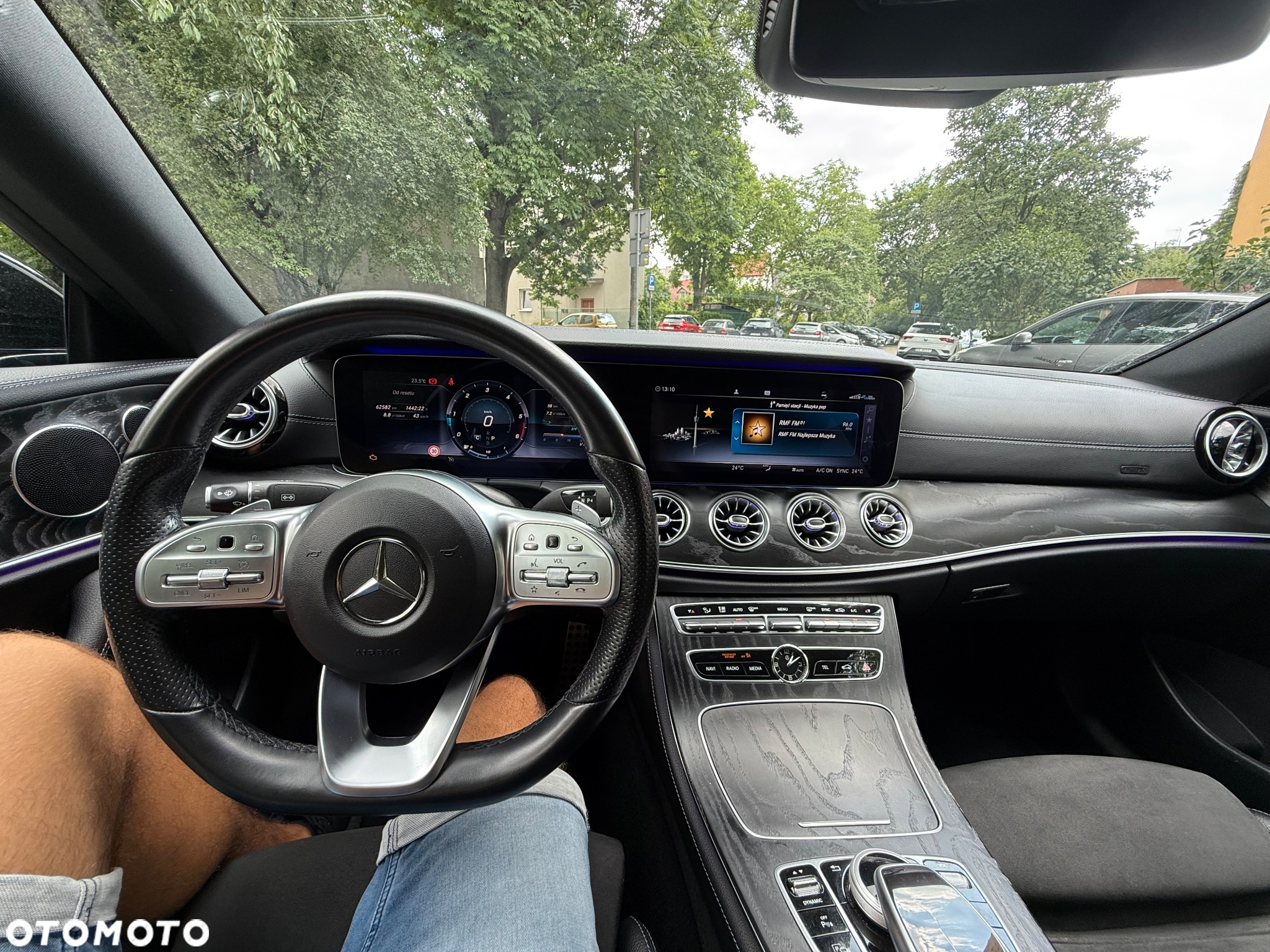 Mercedes-Benz Klasa E 220 d Coupe 4-Matic 9G-TRONIC - 11