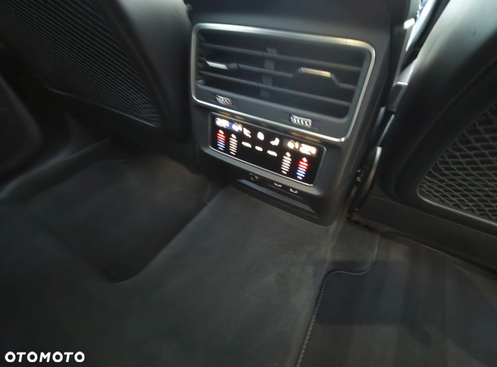 Audi Q8 50 TDI mHEV Quattro Black Edition Tiptronic - 21