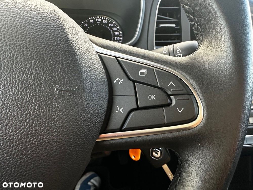 Renault Megane 1.3 TCe Zen - 10