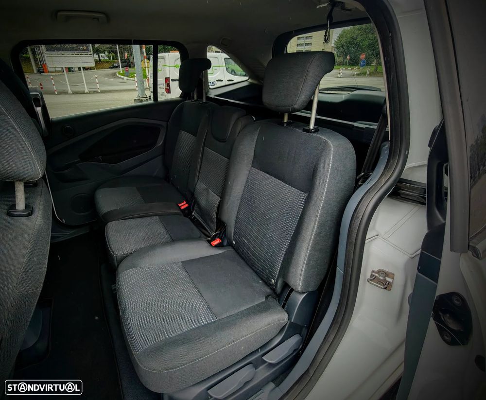 Ford Grand C-Max 1.6 TDCi Titanium Edition S/S - 12