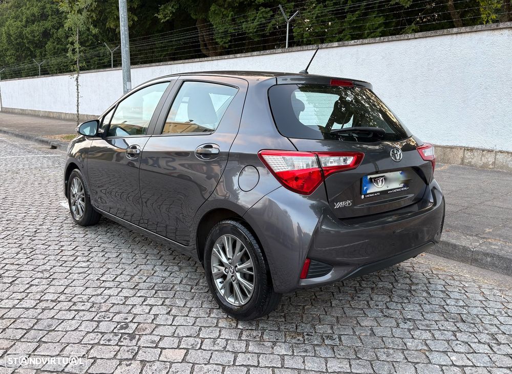Toyota Yaris 1.0 VVT-i Comfort +PS Style +P.Techno +P.Sport - 17