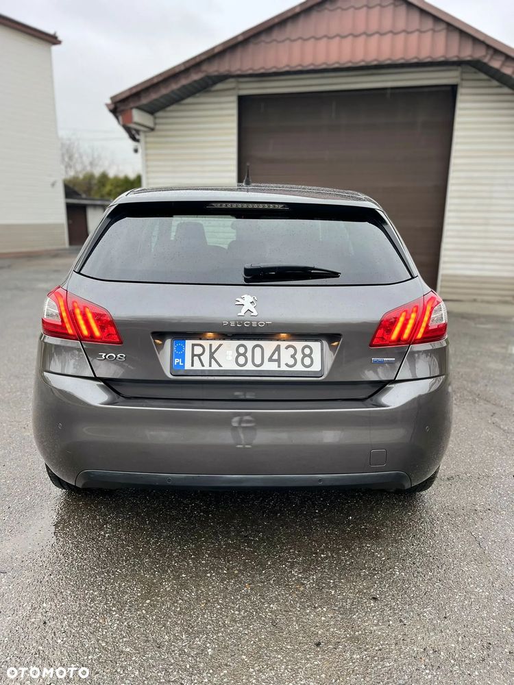 Peugeot 308 - 7