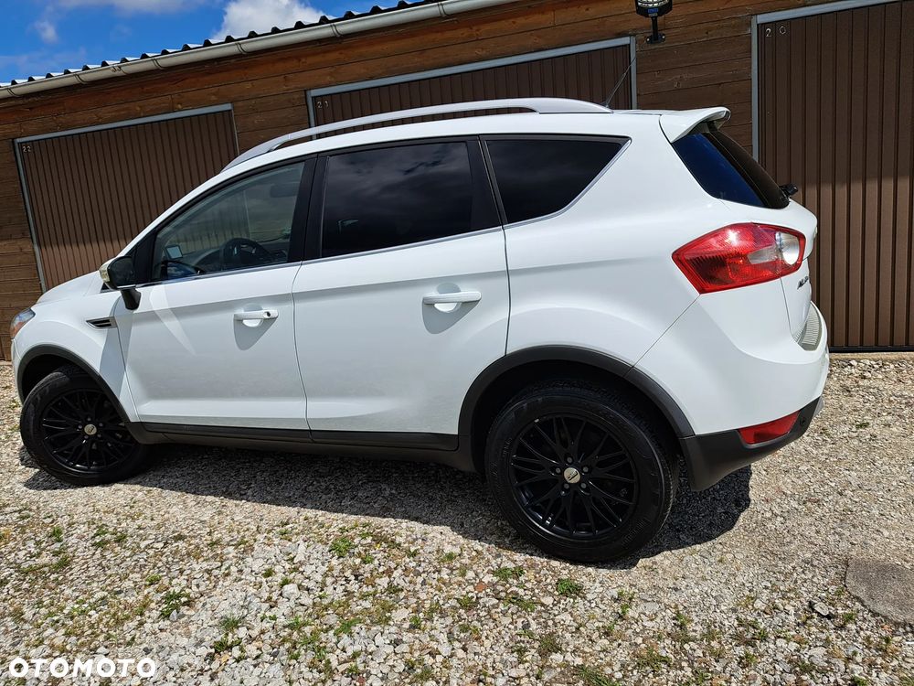 Ford Kuga 2.0 TDCi Titanium - 4