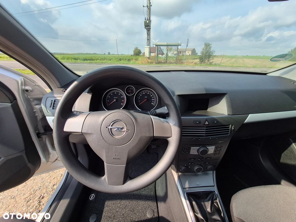 Opel Astra - 9