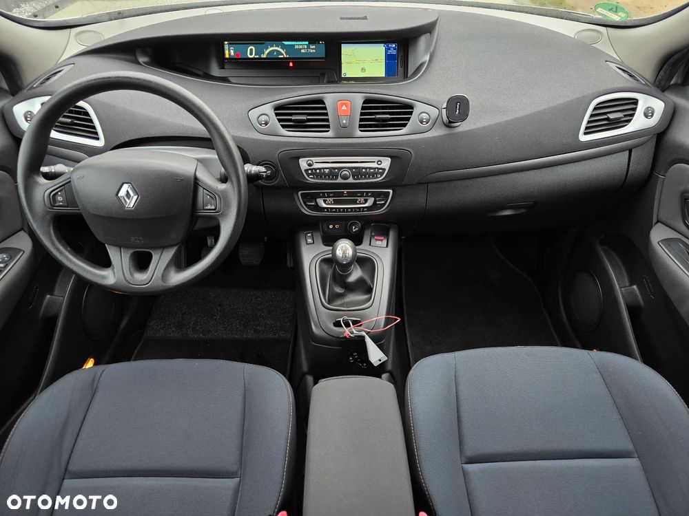 Renault Grand Scenic 1.5 dCi Dynamique - 10