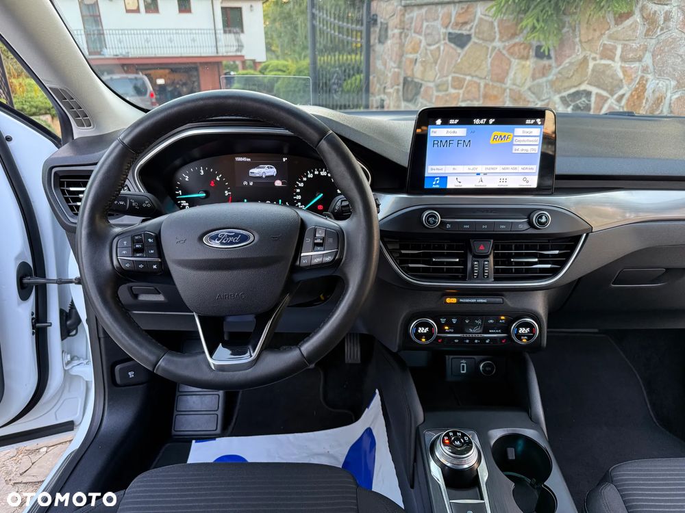 Ford Focus 1.5 EcoBlue Start-Stopp-System TITANIUM - 18