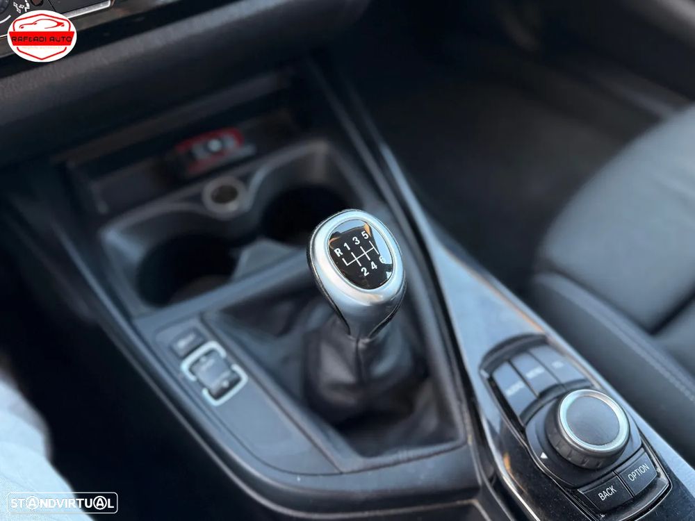 BMW 116 d Line Sport - 22