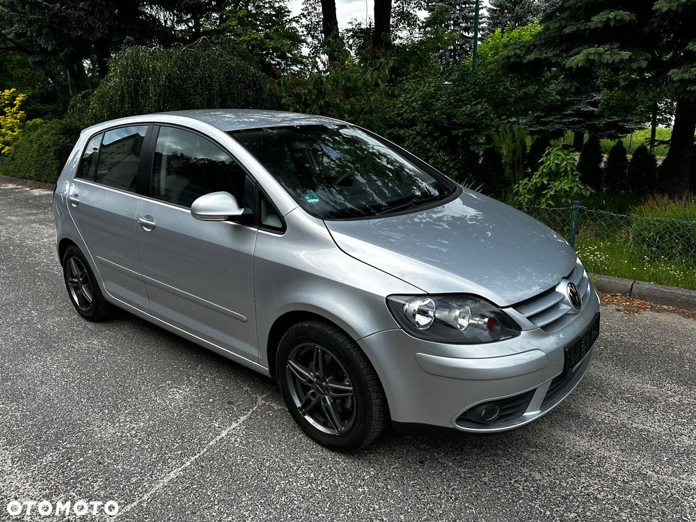 Volkswagen Golf Plus 1.6 FSI Comfortline - 16