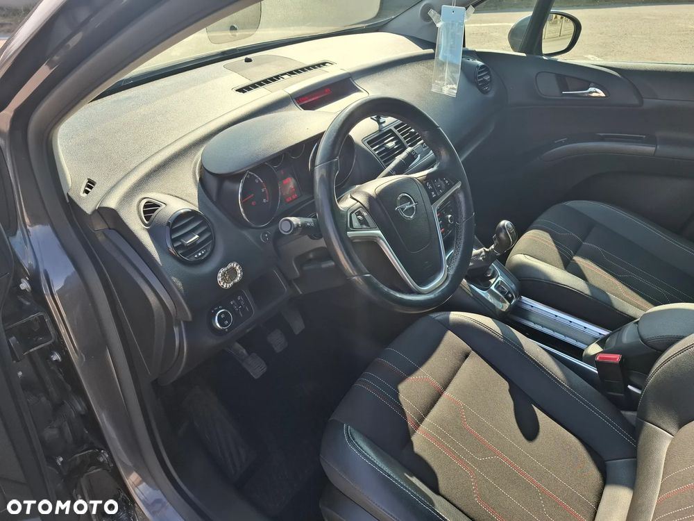 Opel Meriva 1.4 T Edition 150 - 12