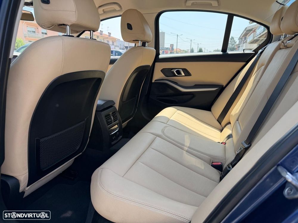 BMW 330 e Line Sport Auto - 11