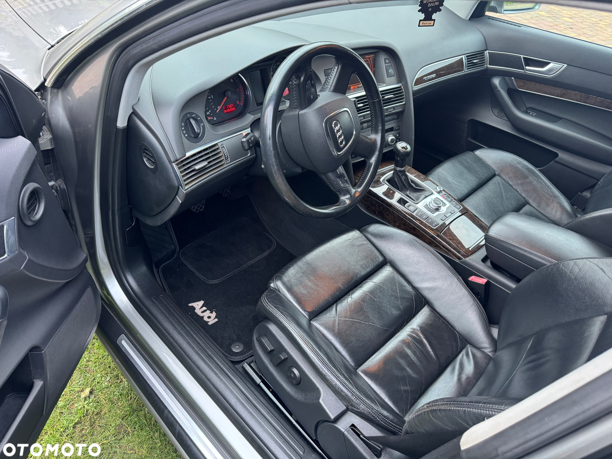 Audi A6 - 6